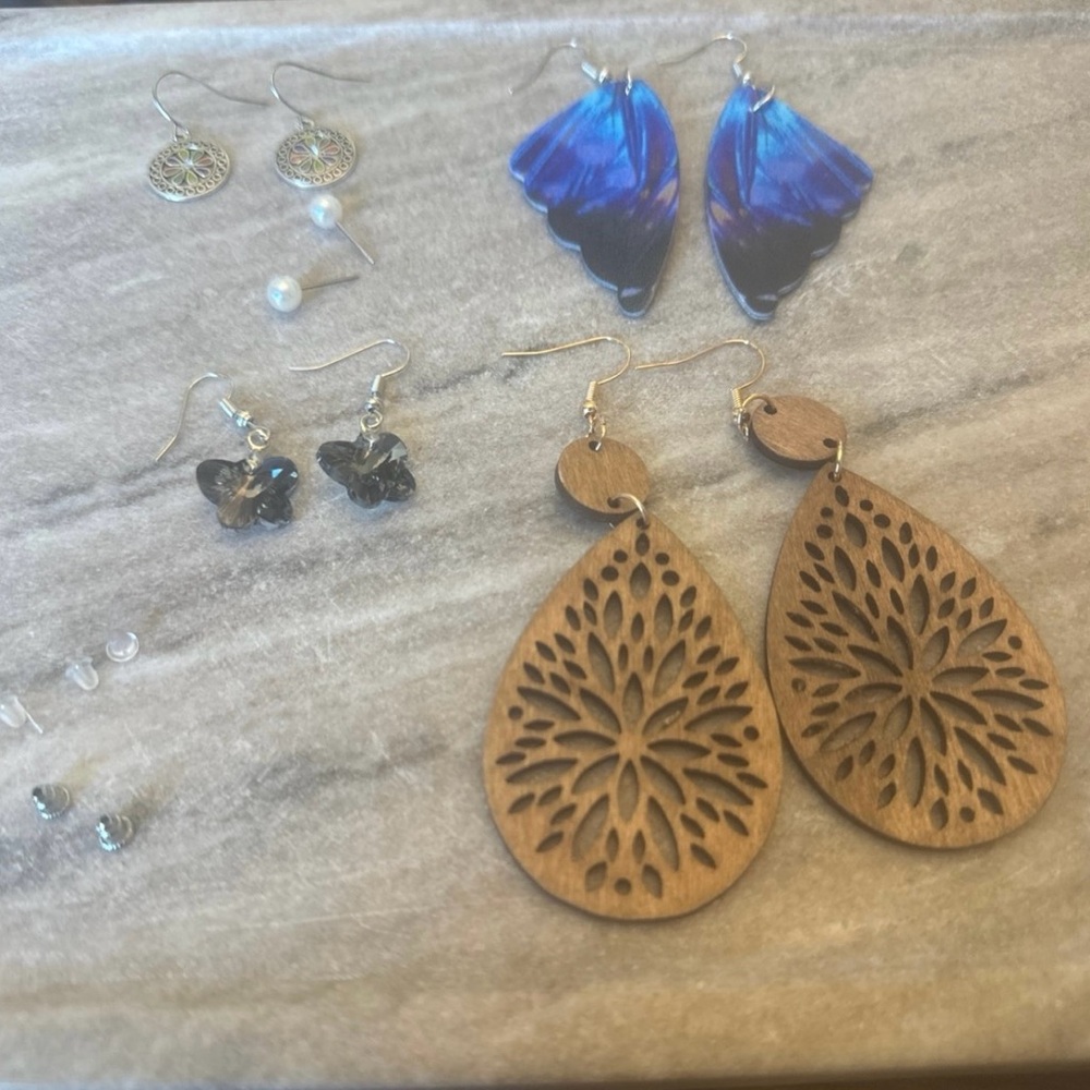 5 pairs brand new earrings